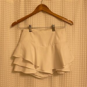 Zara ruffle Skort- White XS